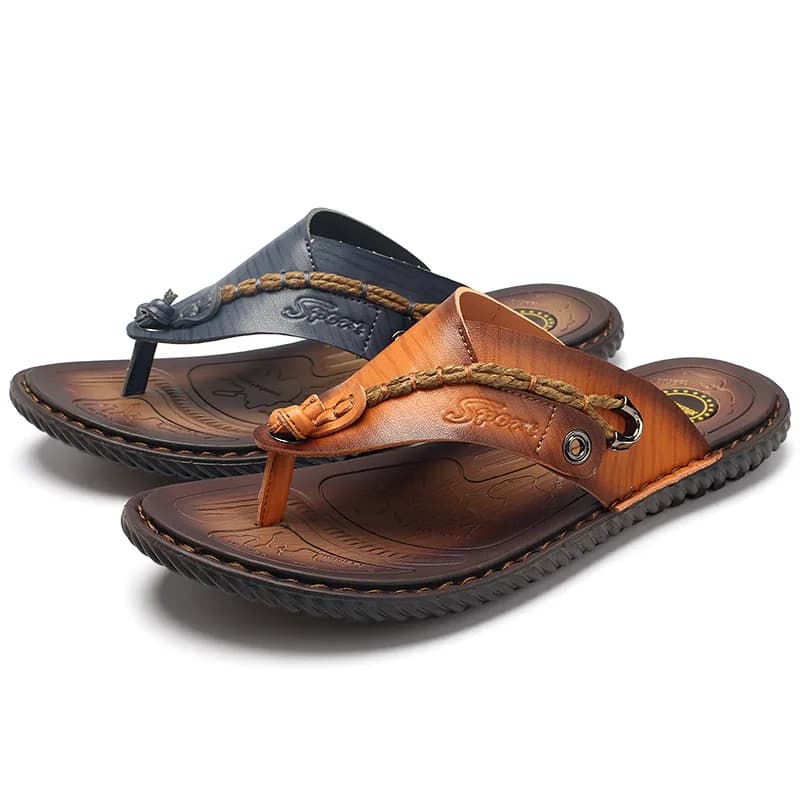 Men's Summer Flip Flops Comfortable Sandals with Arch Support and Non Slip Sole Suitable for Outdoor Beach Swimming Pools