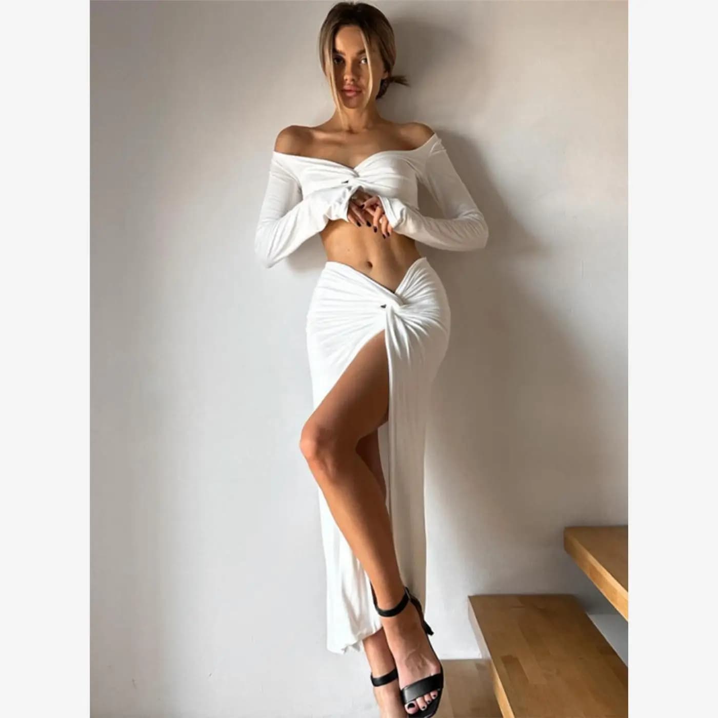 Set Sexy con T-Shirt a Maniche Corte e Gonna Spacco, T-Shirt a Maniche Lunghe con Scollo a V, Vestito a Vita Alta, Set Moda Invito al Gioco