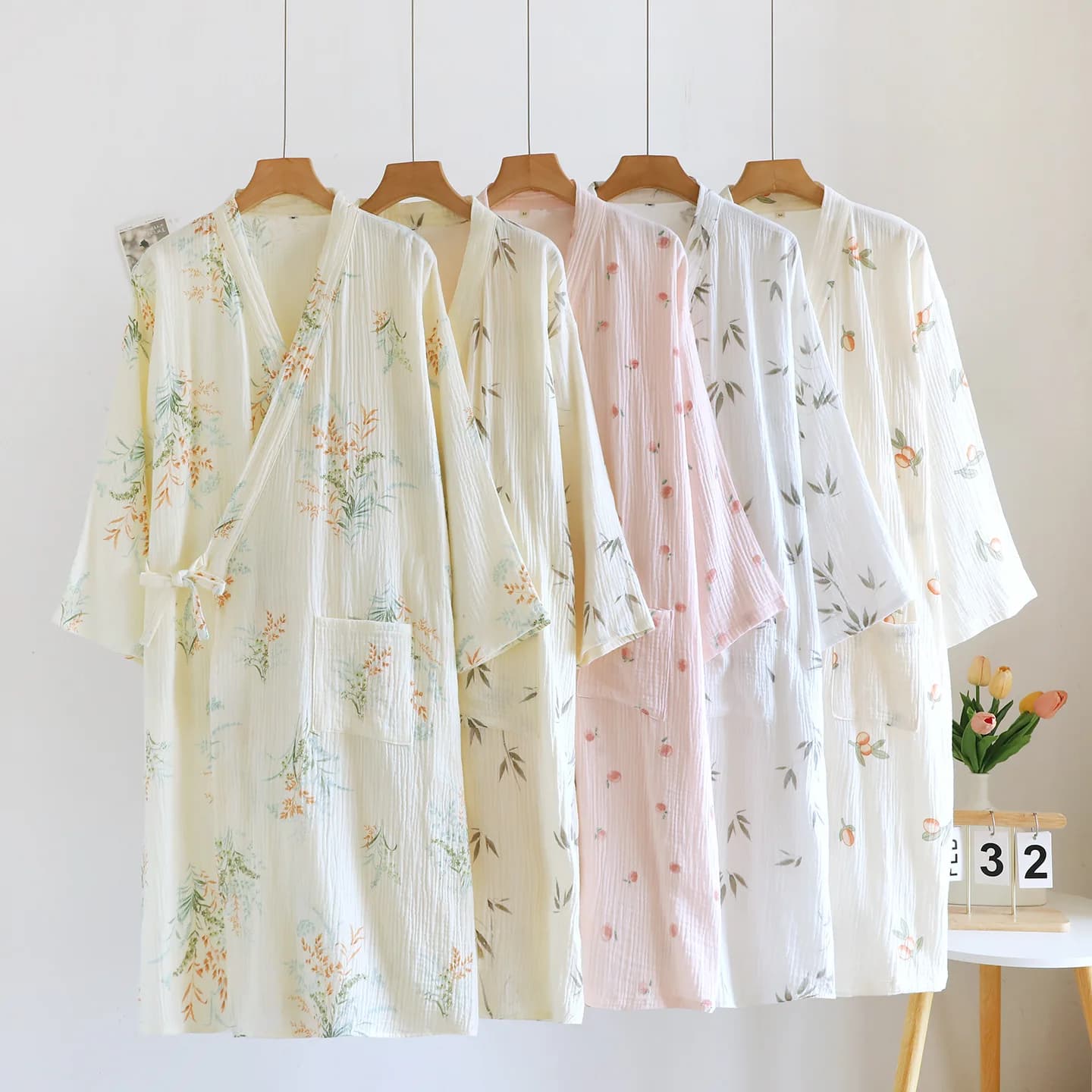 Women's Watch Spring Autumn Cotton Double gauze Kimono Long Bathrobe Vintage Coached Women's Morning Dress Homewear