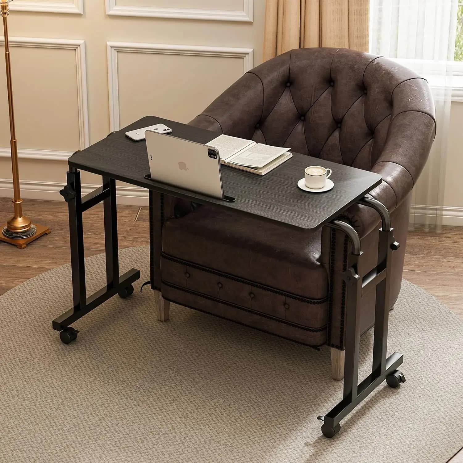 Tavolino Regolabile da Letto con Ruote, Scrivania Reclinabile per Ospedale e Uso Domestico, Supporto per Laptop con Gambe in Metallo Resistente