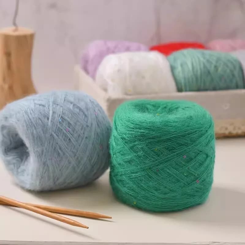Filati morbidi e delicati sulla pelle da 200g, filato misto di seta, mohair e lana con paillettes per uncinetto e maglieria, filati per maglioni e giacche lavorati a maglia