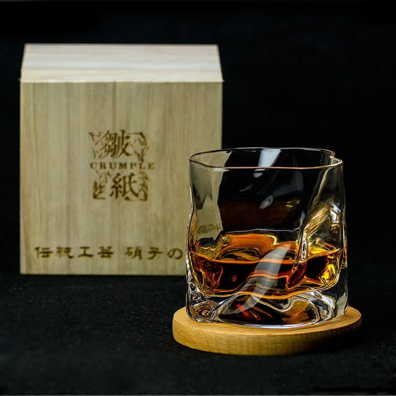 Vecchio design giapponese Edo Chamvin Crumple Bicchiere da whisky Sfaccettato irregolare Der Whiskybecher Opera d'arte in cristallo Bicchiere da vino Bicchiere da whisky