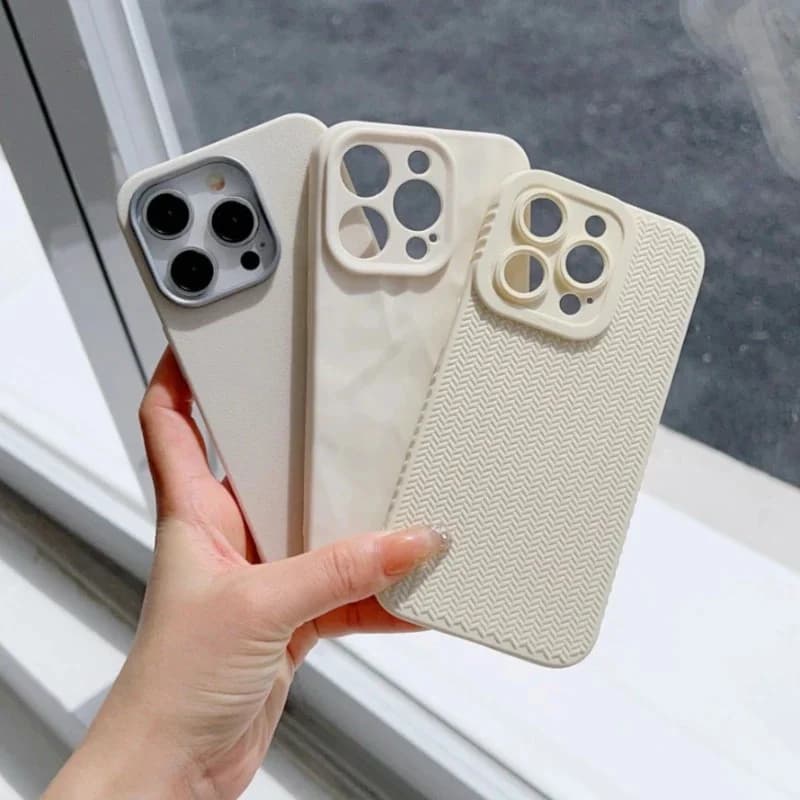 A set of three minimalist white phone cases, designed to prevent drops, compatible with iPhone 16, 16 Pro Max, 16 Plus, 16 Pro,