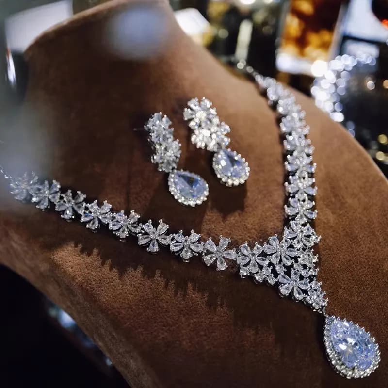 Set di Orecchini e Collana CC, Accessori da Sposa, Gioielli Raffinati per Donne, Set di Gioielli da 2 Pezzi per Feste FO066