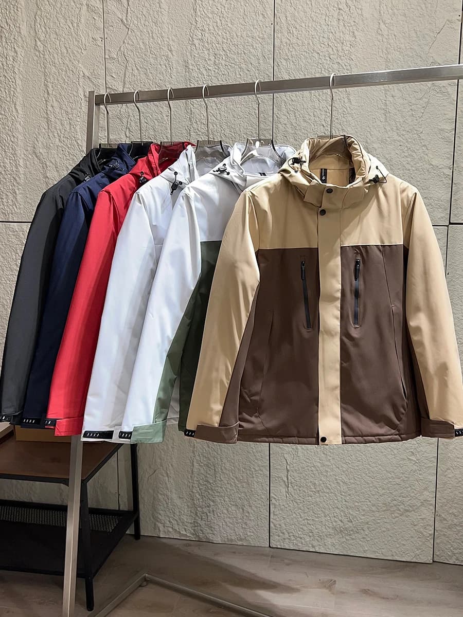 Men's Outdoor Winter Jacket Thickened down Cotton Parka Windproof Waterproof Warm Standard Fit Casual Style Zipper Closure Ho...