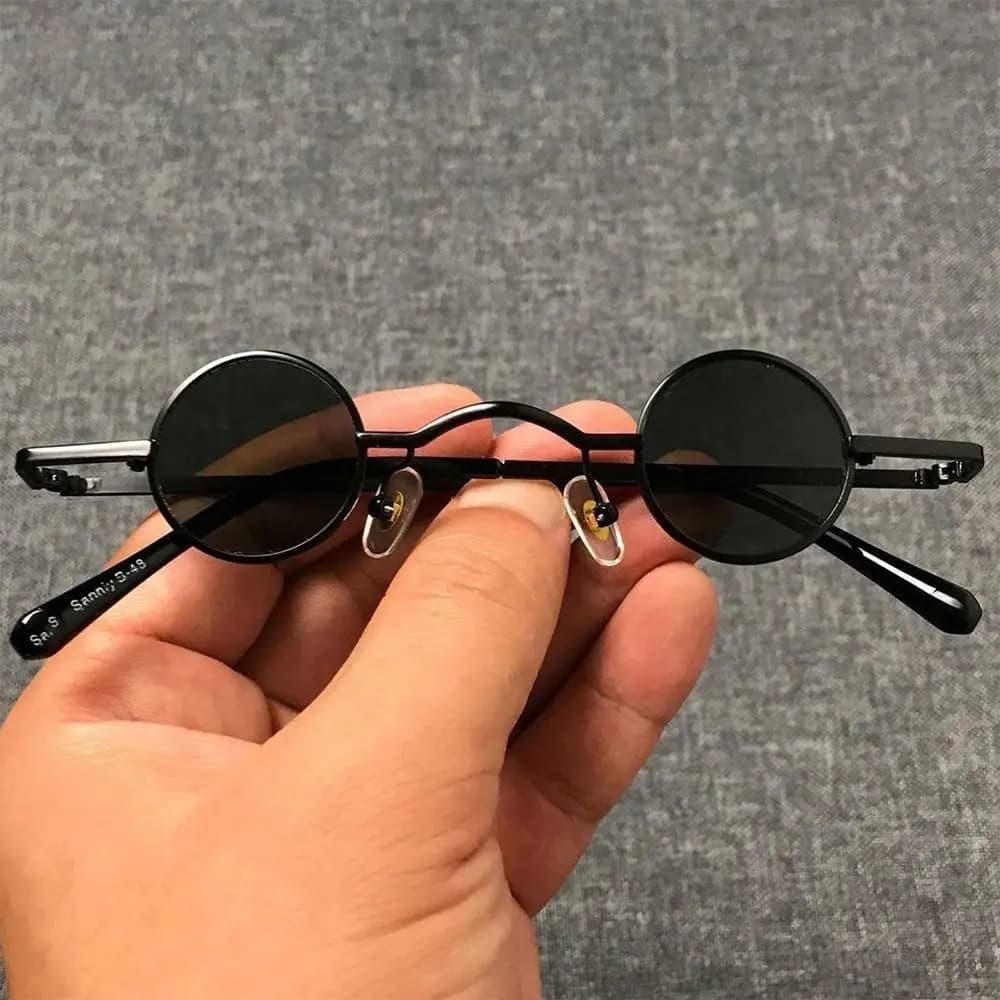 Ins Fashion Metal Frame Small Round Sunglasses Candy Color UV400 Mini Sunglasses Hip Hop Shades Party Favors