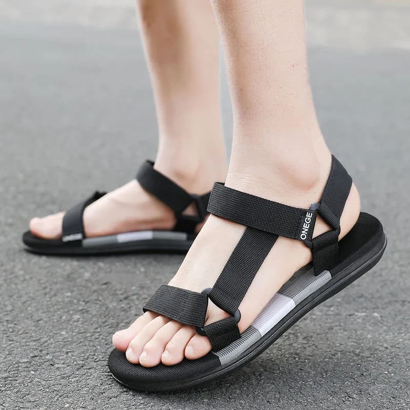 Sandali casual estivi, scarpe da spiaggia alla moda sportive resistenti all'usura, abbigliamento esterno versatile per uomo