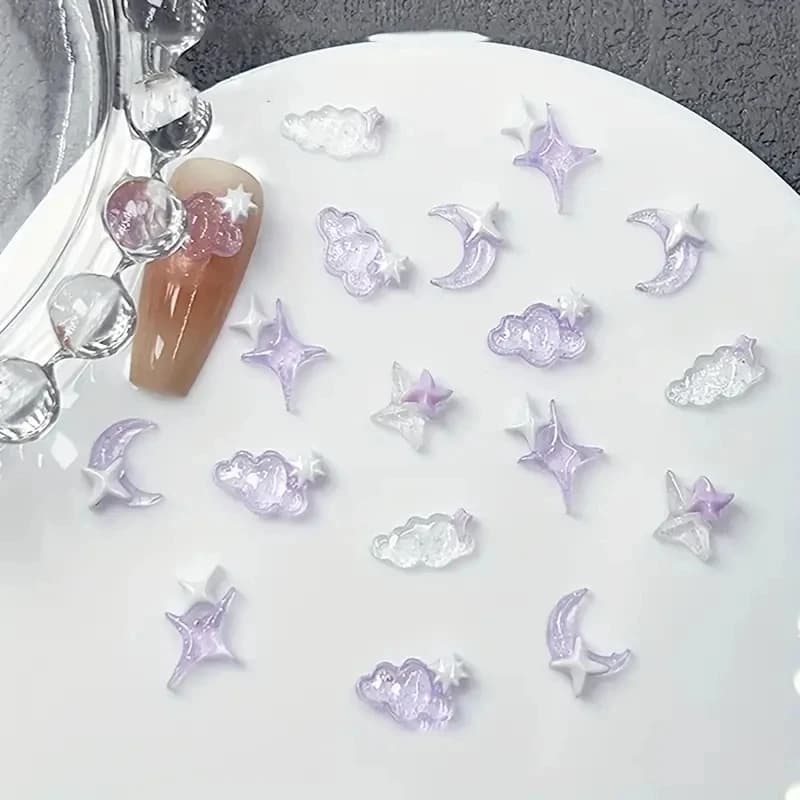 50 pz Viola Misto 3D Luna Nuvola Stella Pendenti E Ciondoli Per Unghie Bulk Kawaii Lumionus Mini Ghiaccio Nuvola Unghie Artistiche Decorat Accessori Forniture FAI DA TE
