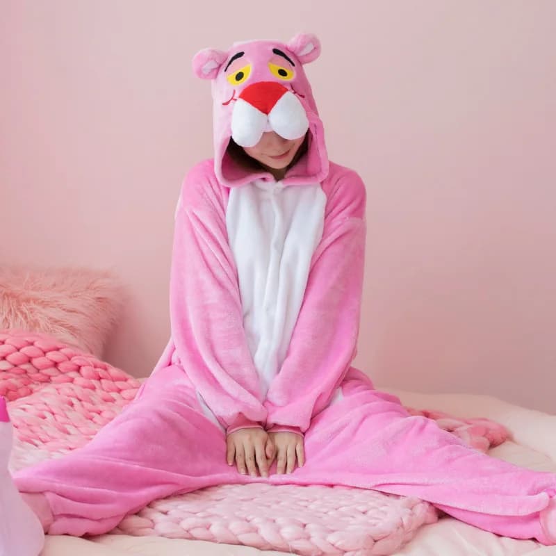 Pigiama leopardo rosa cartone animato monopezzo caldo invernale unisex con occhio giallo e coda di media lunghezza carino comfort pigiameria cosplay