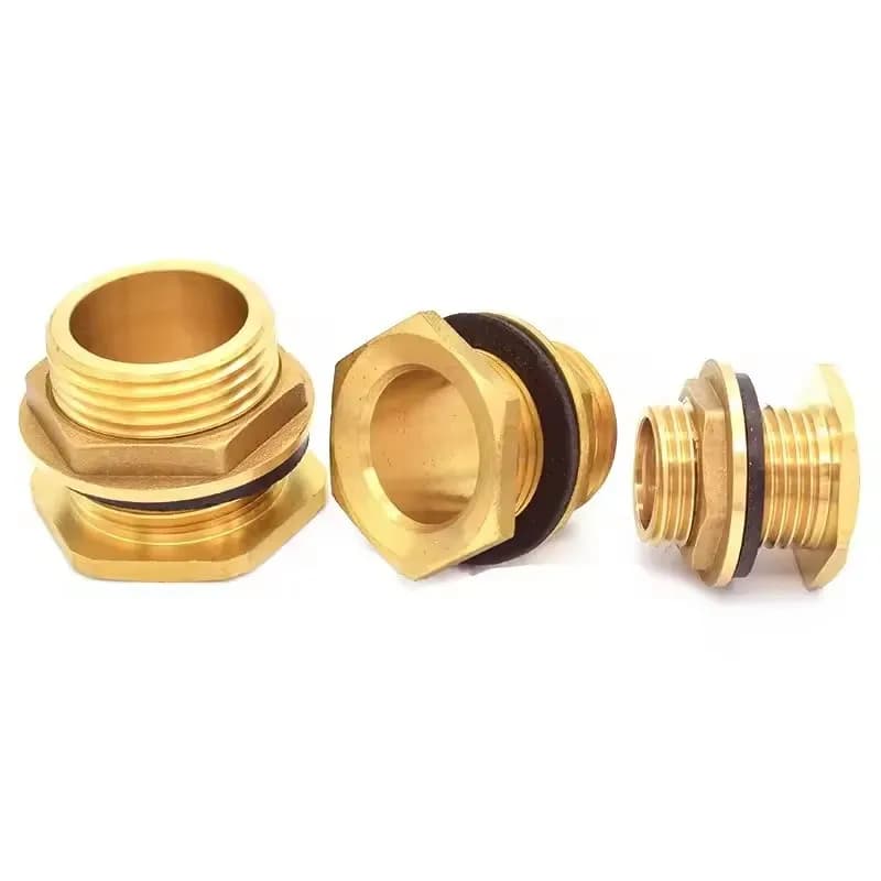 Connettore del serbatoio dell'acqua addensato in rame pieno 1/2 " -2" Torre dell'acqua Secchio dell'acqua Filettatura interna ed esterna Interfaccia di scarico Hardware