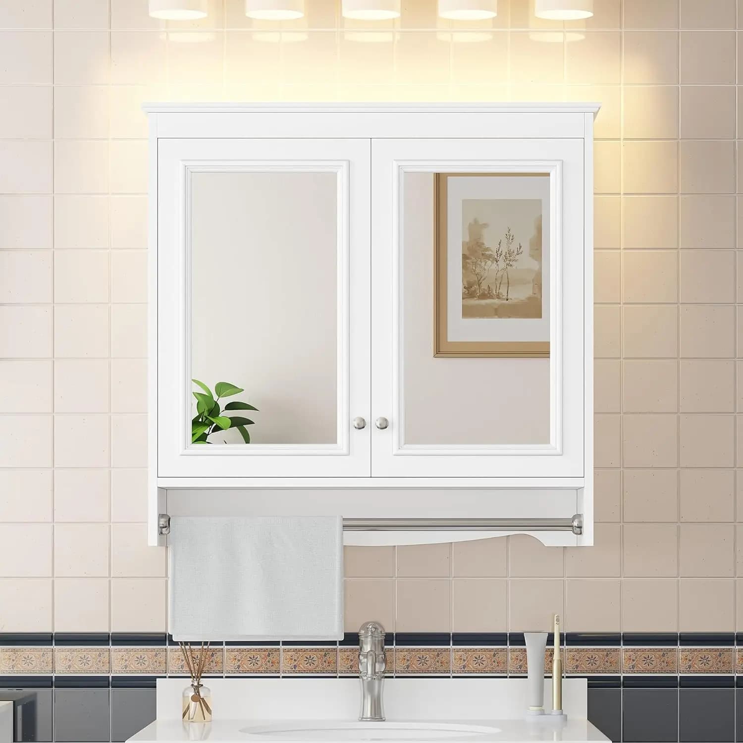 Armadietto da Bagno a Parete da 30 Pollici con Specchio, Portasciugamani e Ripiani Regolabili, per Installazione Sopra il Lavabo, Personalizzabile