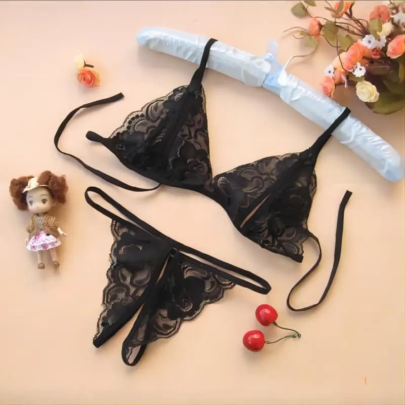 Sexy erotic lingerie in lace Embroidery in lace Breathable Ride out the bra open Mutandine Women's Underwear Erotic lingerie Openlip