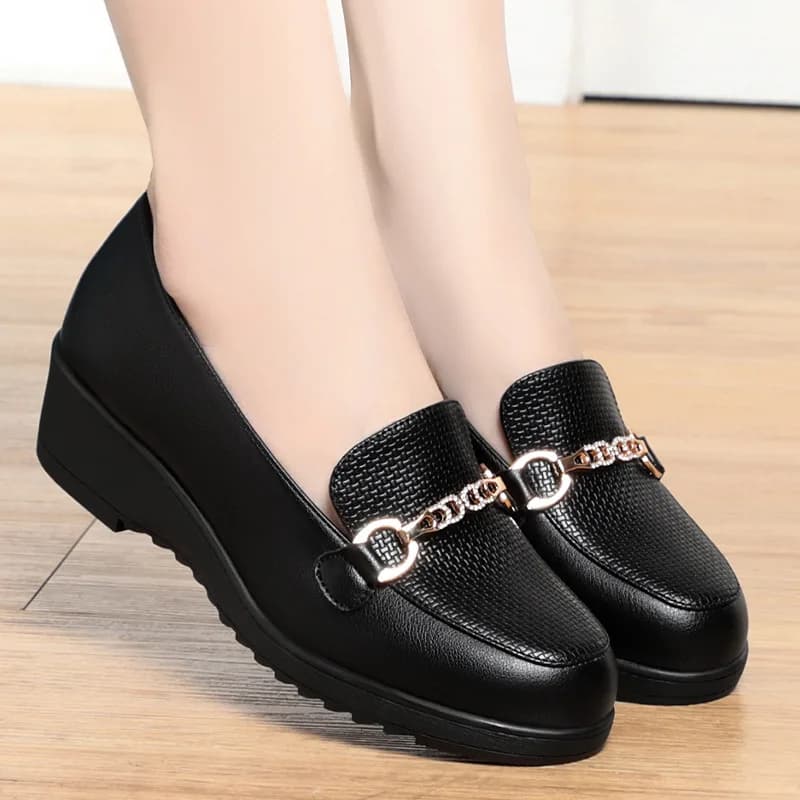2025 Spring/Autumn Women's Décolleté Comfortable Wedge Shoes with Soft Sole Single Shoes Moccasins brief-on casual leather shoes for mother