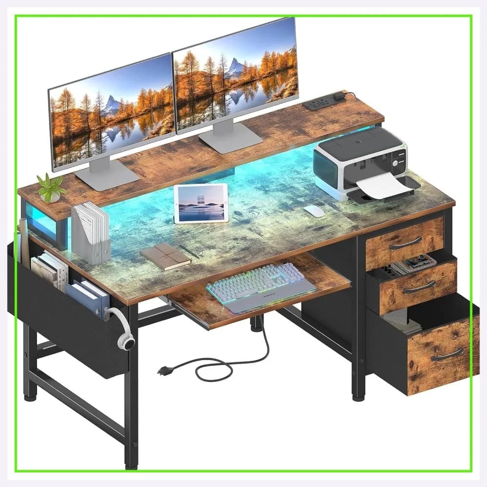Scrivania da Gaming 47 Pollici con Luci LED e Prese di Corrente, Vassoio per Tastiera, Cassetto Portadocumenti, Supporto Monitor, Marrone Rustico