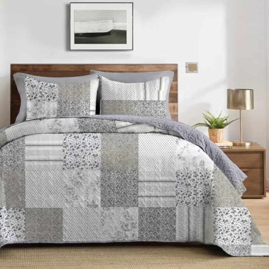 Set Double Cover 3 Pieces, Light and Soft Quilted, Square Patchwork Style, Spring Rustic Cover