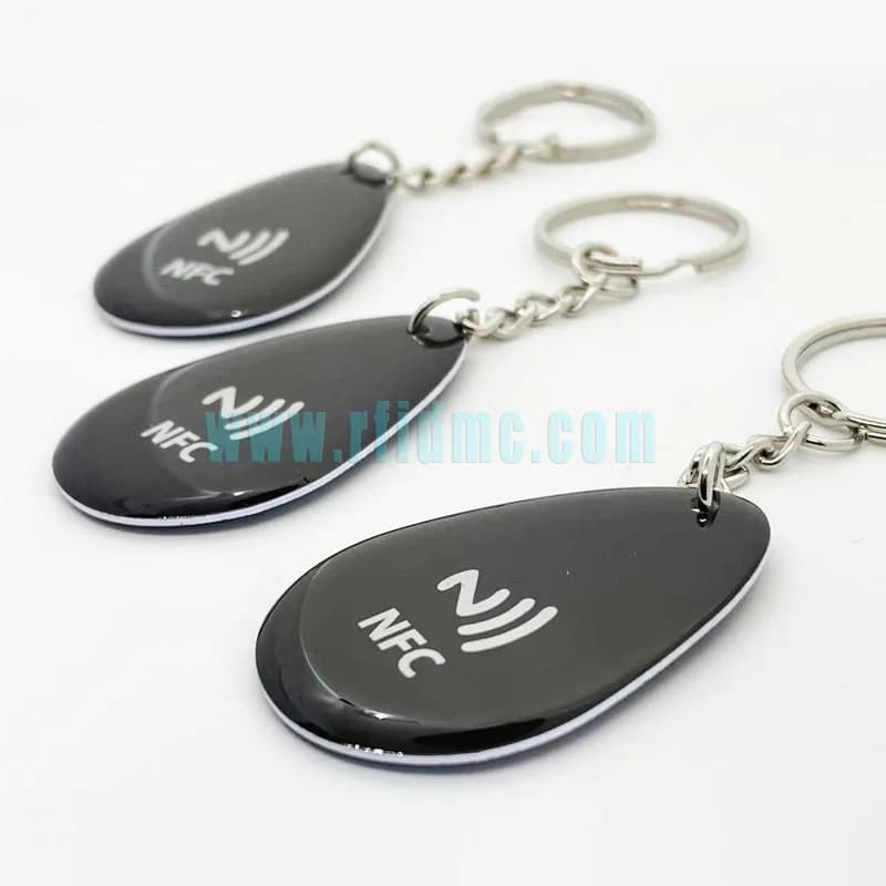 Impermeabile NTAG215/NTAG216 NFC Epossidico Tag RFID Portachiavi Portachiavi 13.56 MHz 45*30 MM per NFC abilitato telefono cellulare