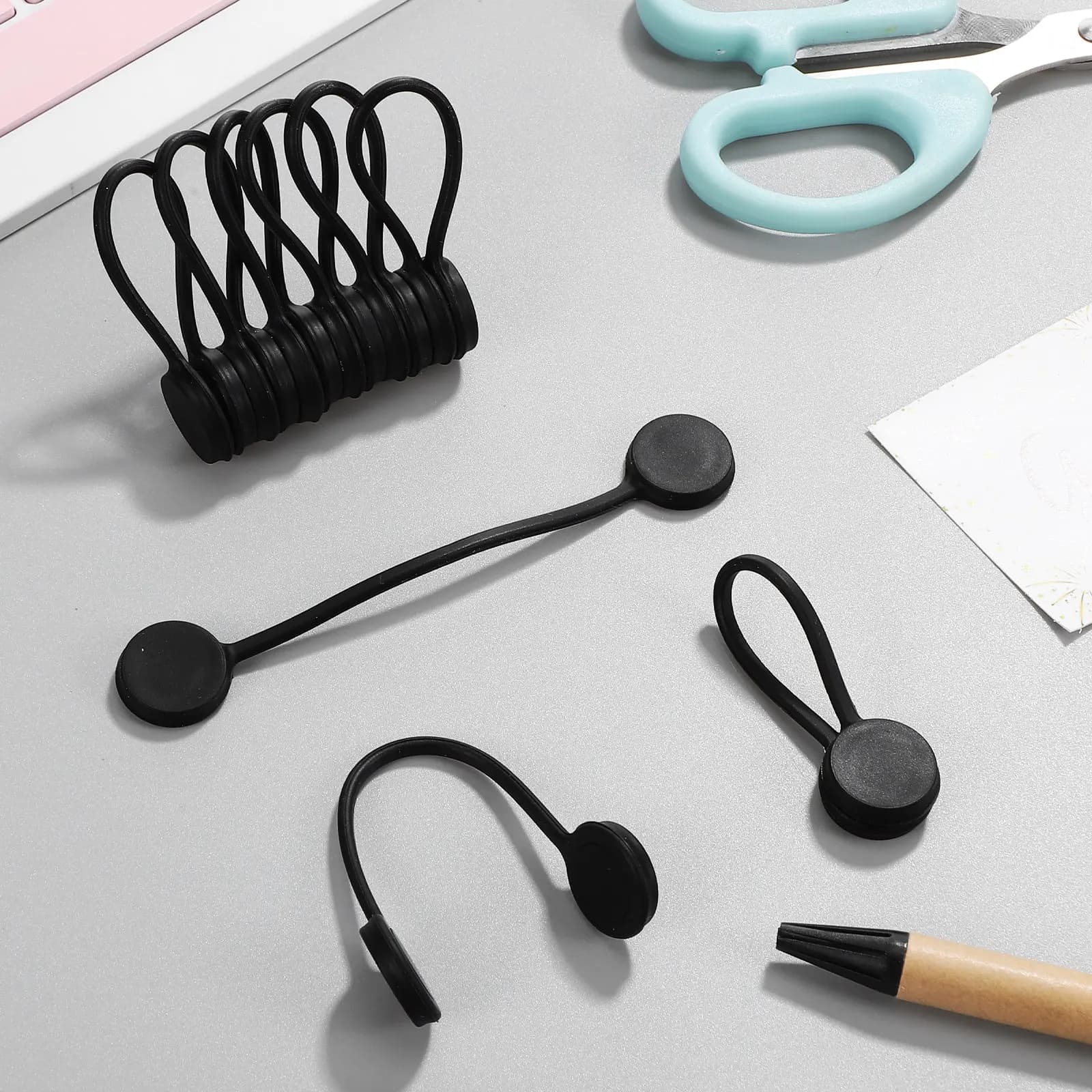 Organizzatore per cavi auricolari da 10 pezzi, fascette magnetiche in silicone riutilizzabili per la gestione dei cavi, per dispositivi elettronici e elettrodomestici