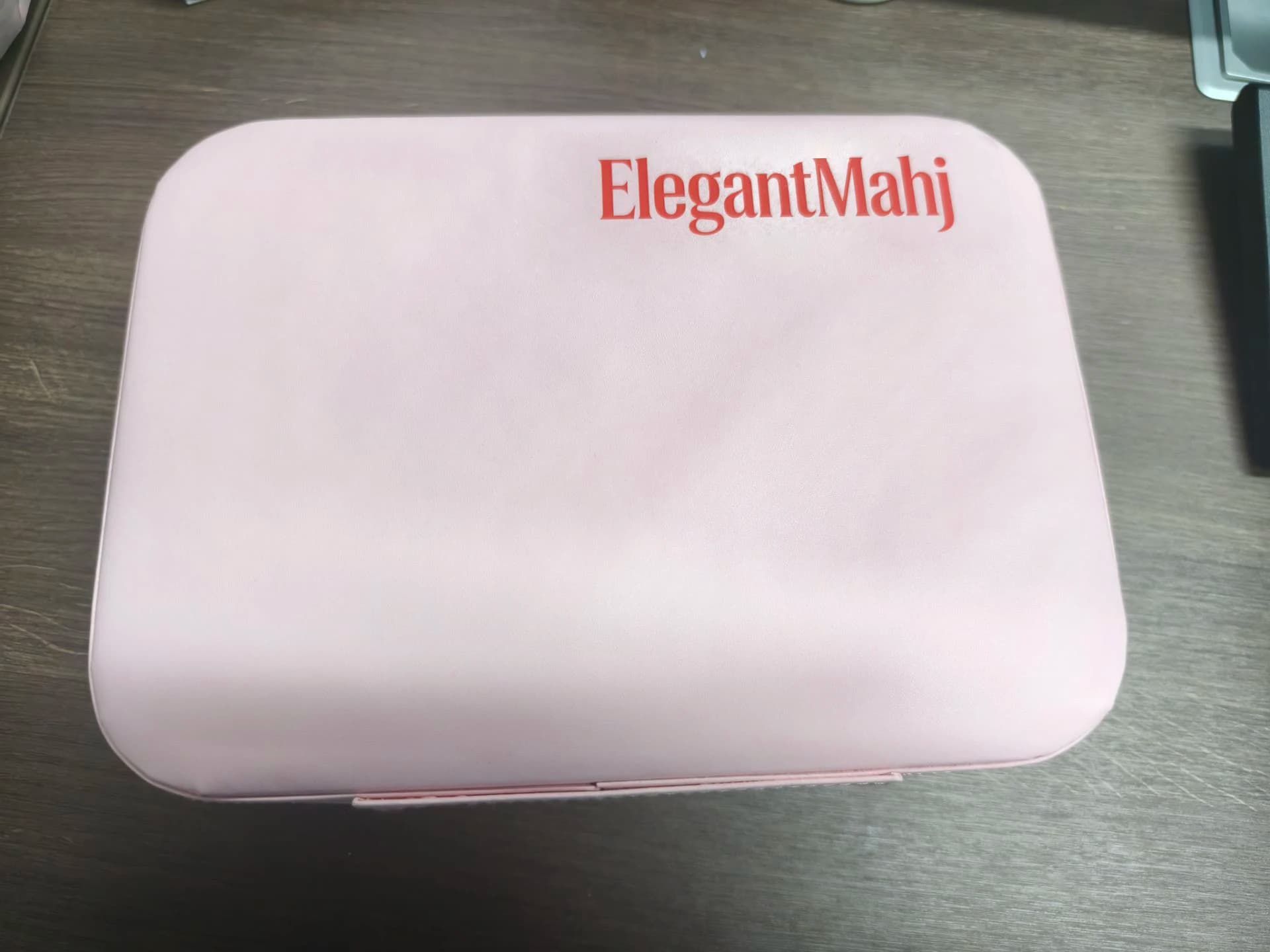 ElegantMahj Set di Tessere Mahjong Americano 1,2 Pollici 160 Tessere con Retro Rosa Design Unico Motivo Inciso per Adulti Tableto