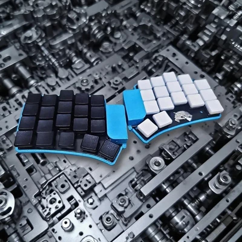 Ferris Sweep Cradio Choc Tastiera divisa 34 tasti Asse nano Tipo sottile Wireless Bluetooth Hot Plug Tastiera meccanica personalizzata
