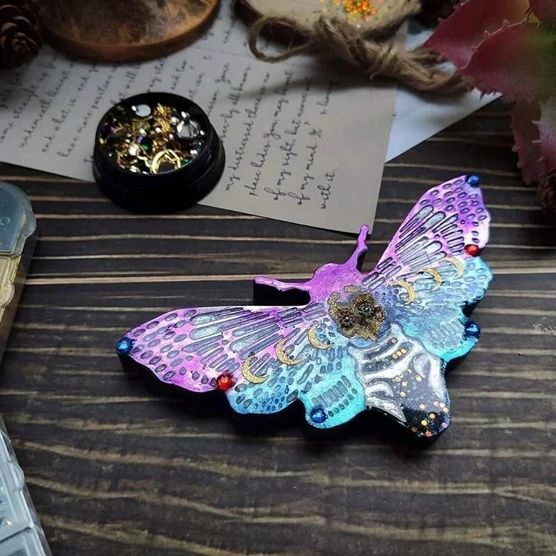 1 Pcs New Handmade Creative Shape Moth Keychain Epoxy Resin Mold Necklace Pendant Silicone Mould DIY Crafts Jewelry Casting Tool
