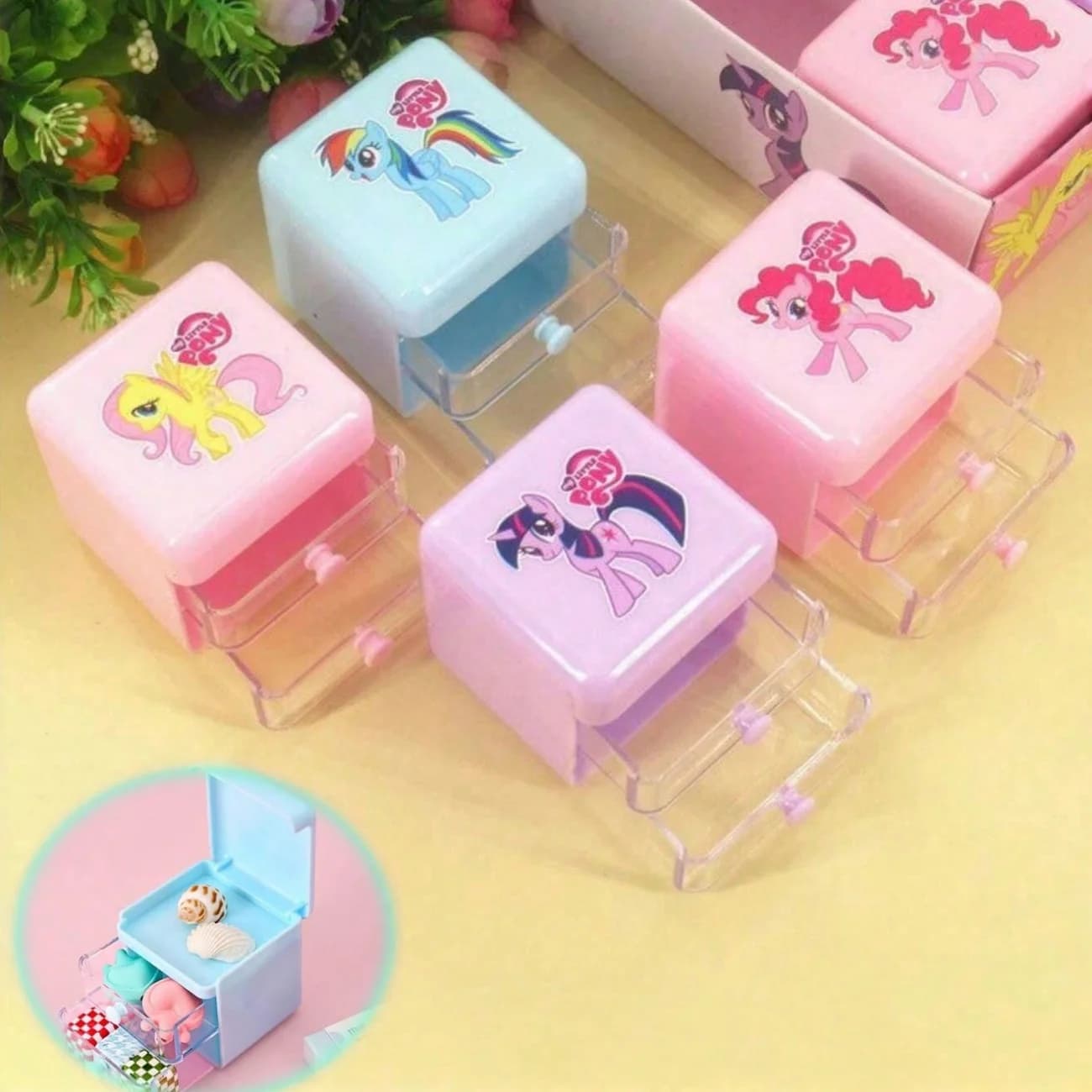 1 simpatico mini organizer da scrivania con design a cartone animato, design con personaggi dei cartoni animati, scatola portaoggetti creativa a doppio strato, materiale in PVC, adatto