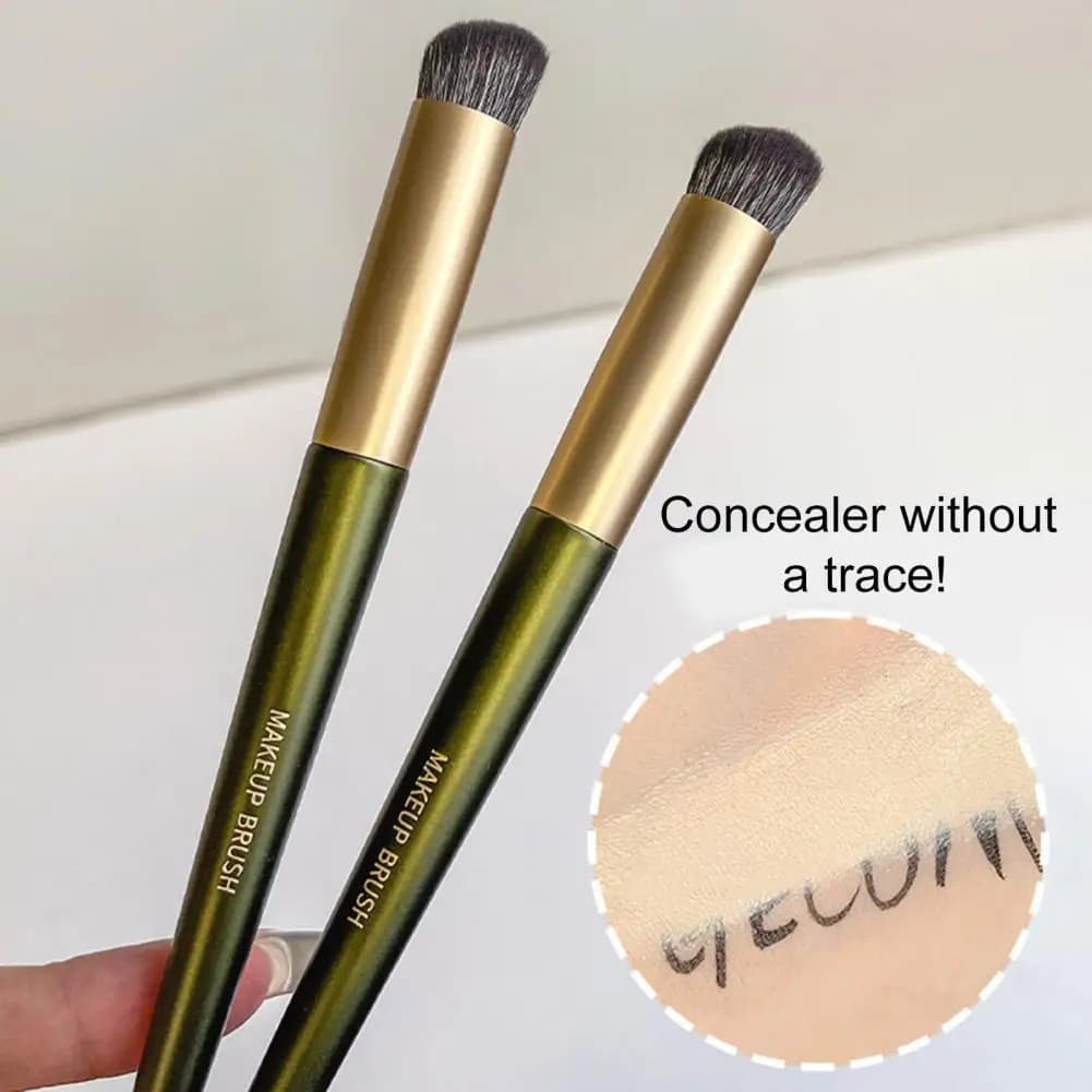 Pennello cosmetico comodo pennello per nascondere la testa tonda pennello per trucco portatile
