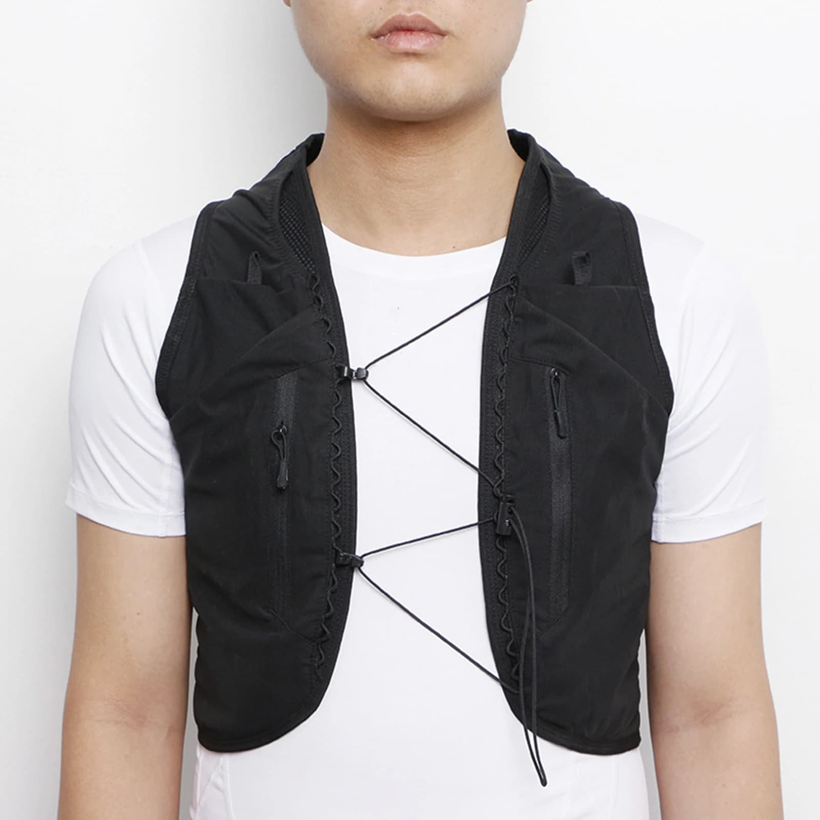 Hydrating vest 12L Adjustable for Running, Hiking, Motorcycling, Jogging - Sports bag with Water tank