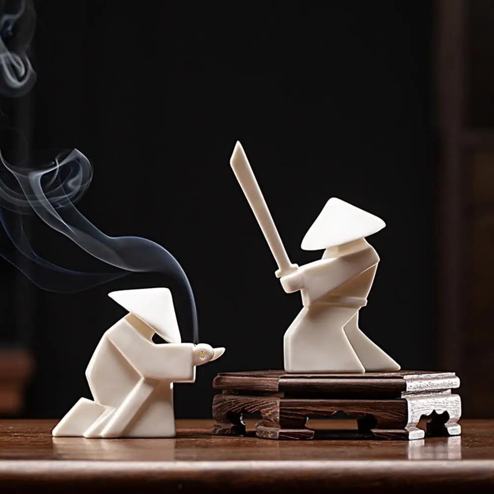 Bruciatore di bastoncini di incenso unico delicato bianco cinese in ceramica Samurai incensiere supporto per la decorazione domestica della casa Quemador De Incienso shadow