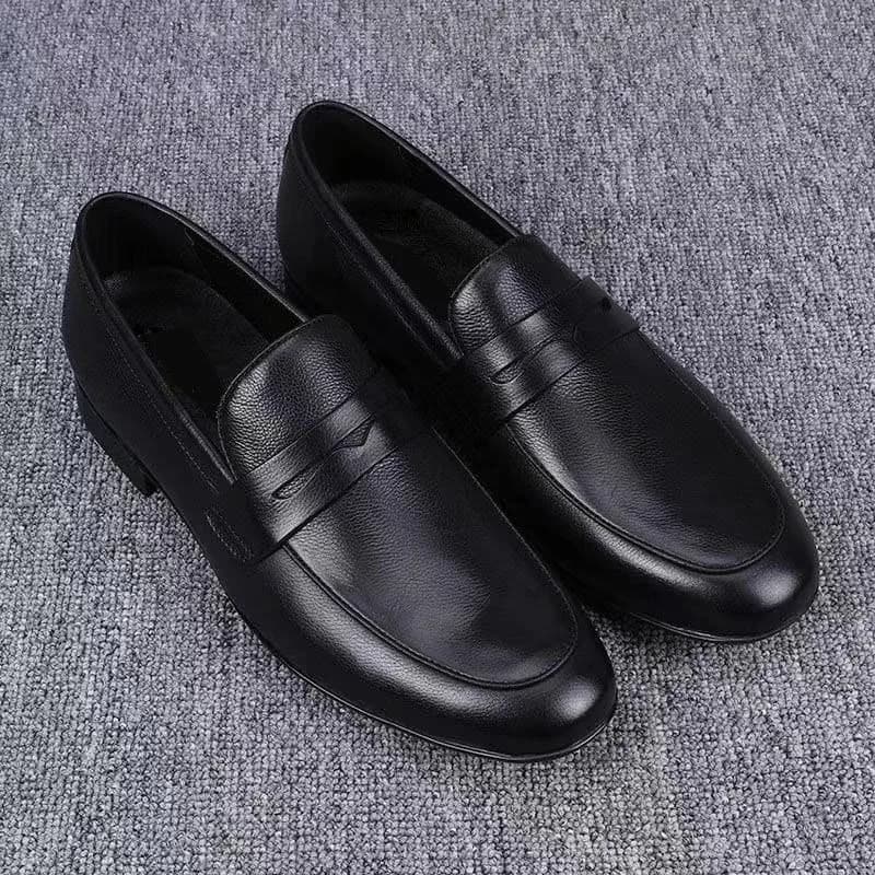 Scarpe eleganti da uomo Scarpe da lavoro in pelle Scarpe classiche da uomo slip on con suola morbida Mocassini traspiranti Scarpe da ufficio da uomo in stile britannico