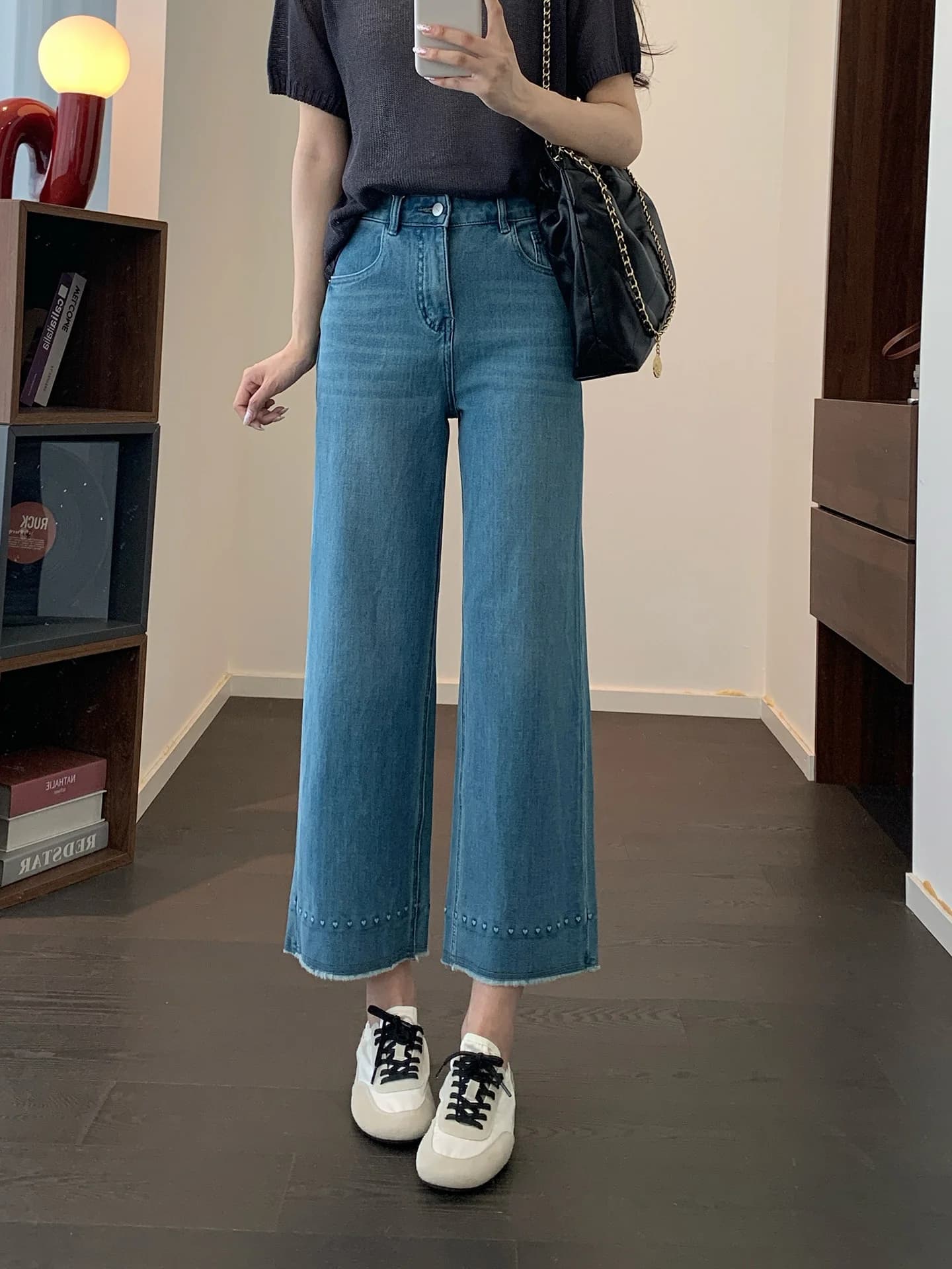 Jeans a Vita Alta Slim Fit da Donna, Elasticizzati in Quattro Direzioni, Taglio Dritto Stretto, Effetto Snellente, Ricamo a Cuore, Primavera-Estate
