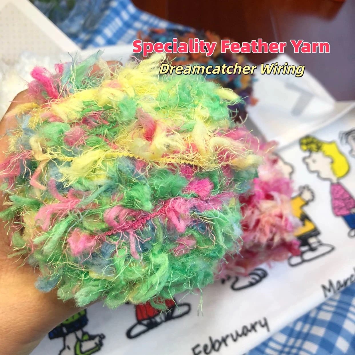 1 Large Bag, 4 Skeins, 200 Grams of Feather Yarn, Specialty Yarn, Dreamcatcher Yarn, Dopamine Colors, High-Quality Yarn for Hand Knitting, DIY Handmade Crochet Can Be Used to Make Hats, Sweaters, Scarves, Dream Catchers, Accessories, Etc.