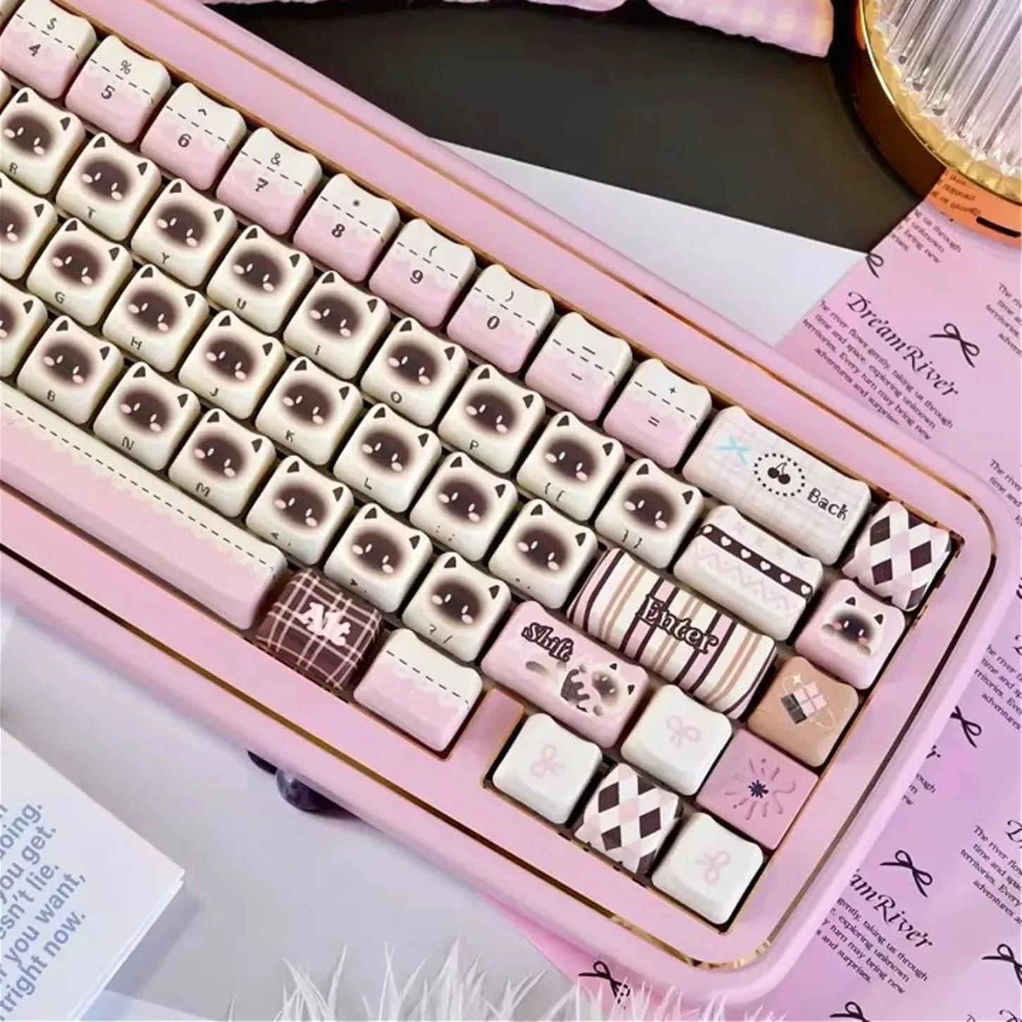 Keycap a tema gatto siamese rosa MOA PBT 130 tasti adatti per tastiere femminili carine 61/75/87/104/108
