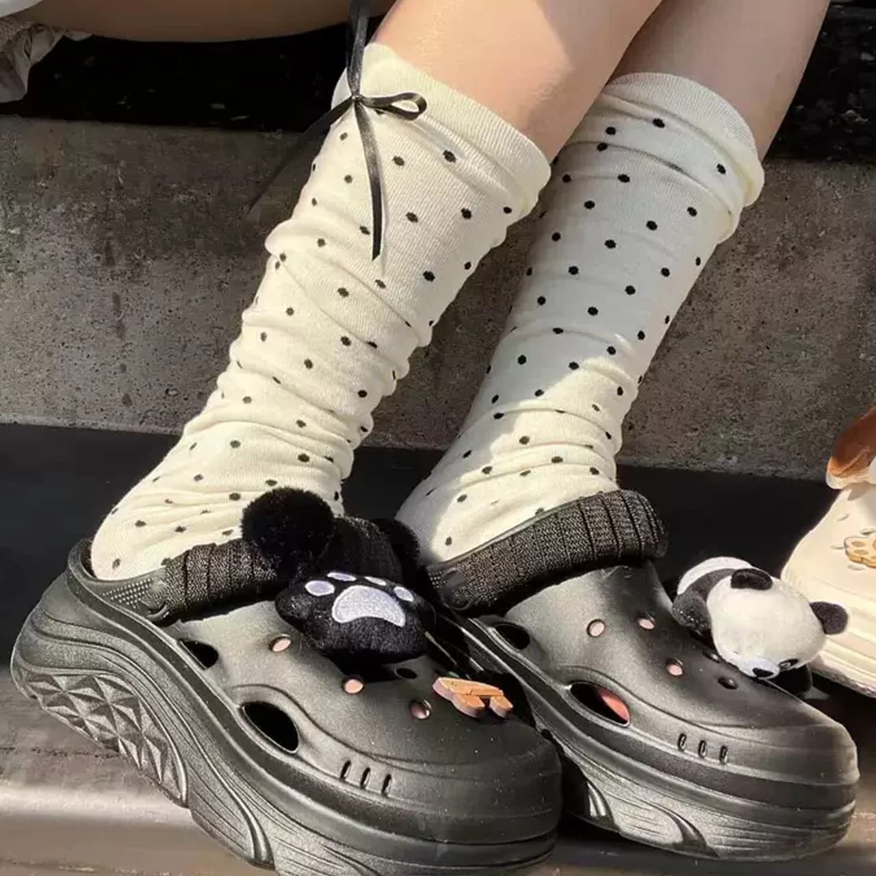 Retro polka dot socks Japanese y2k bow pile socks double needle socks women's slimming leg sleeves