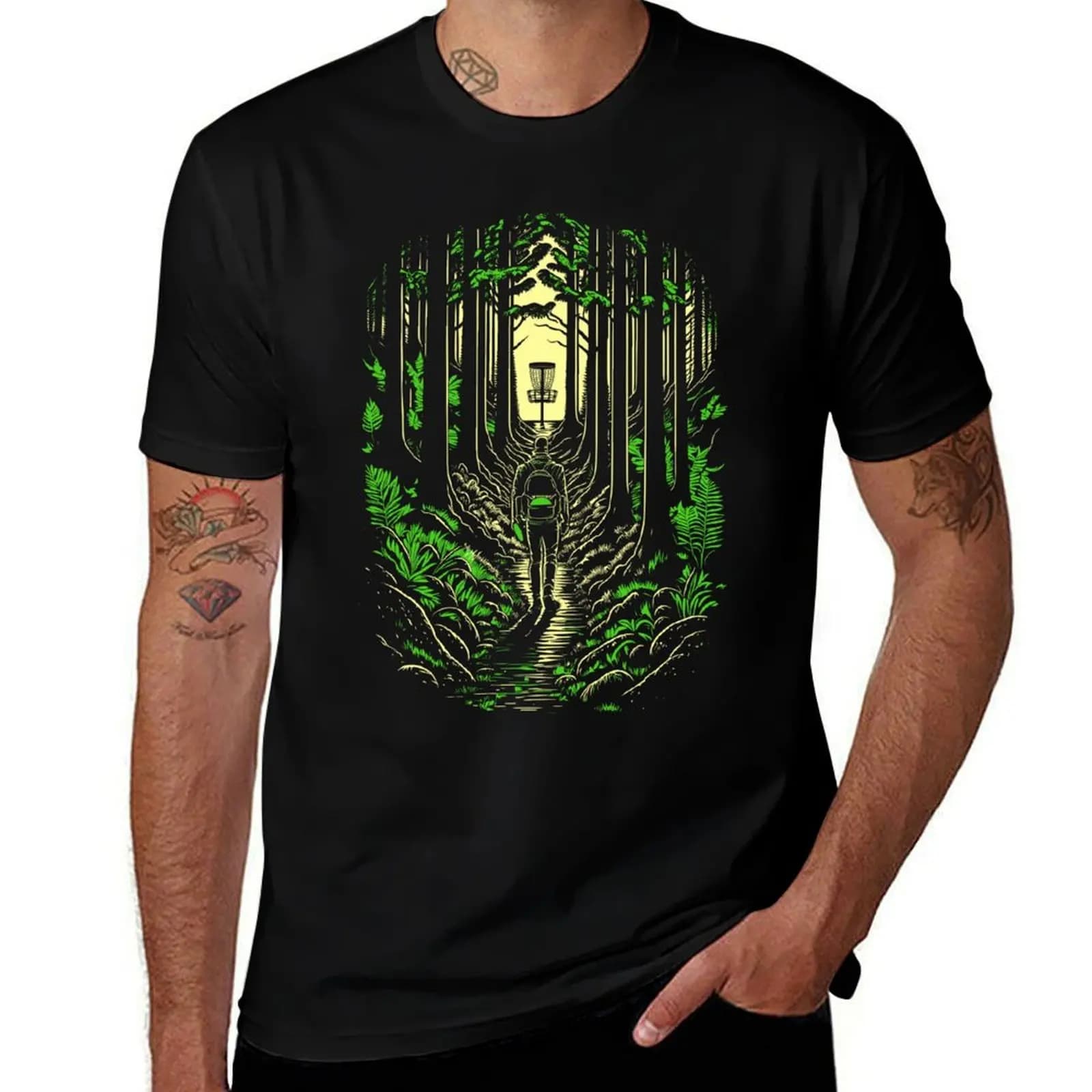 T-shirt Disc Golf Forest Course Wilderness Golfer Sunset T-shirt in cotone basic traspirante