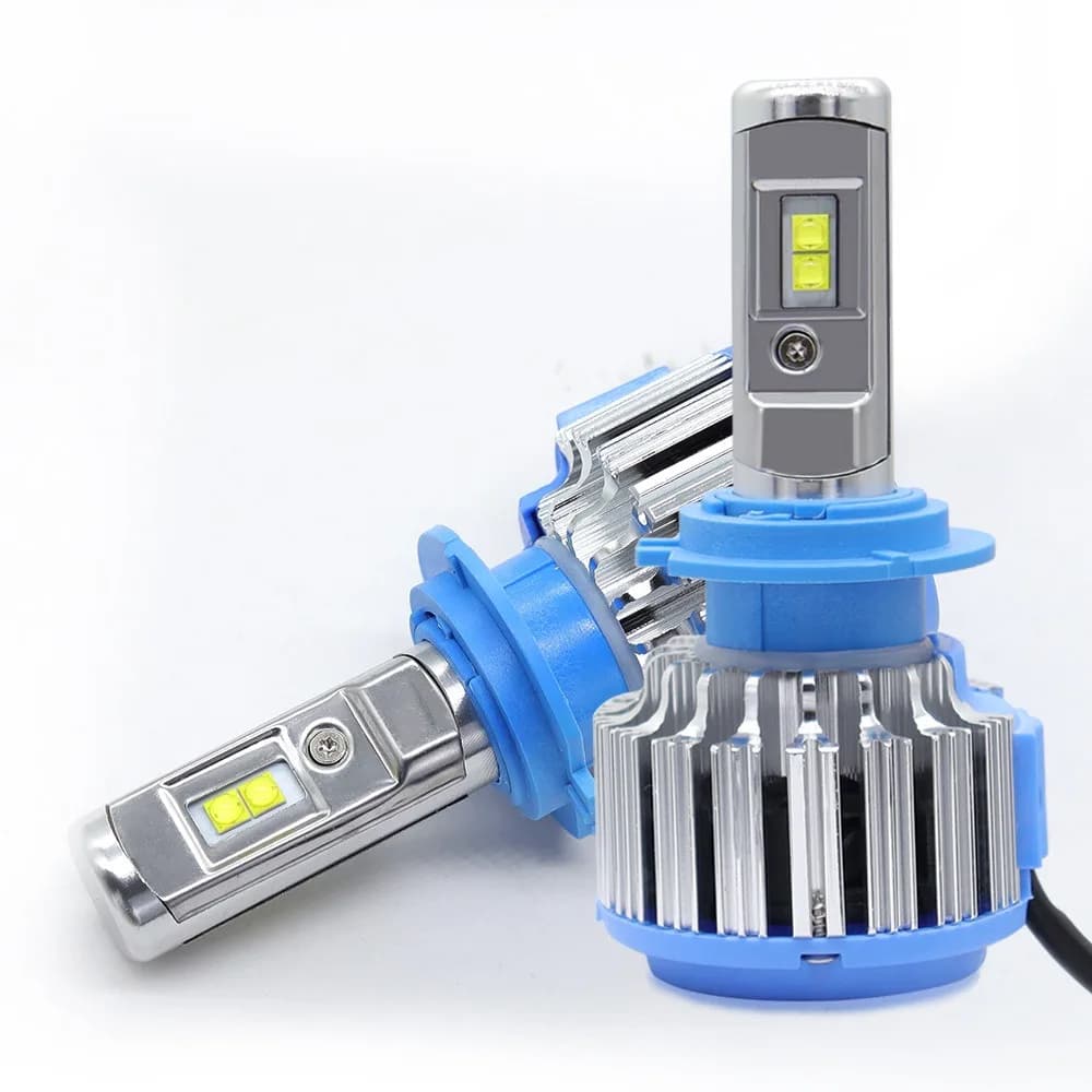 T1 LED Fari per auto H4 H7 H11 9005 9006 H8 Lampadine di retrofit ultra luminose Forte fascio di penetrazione Accessori per auto Luci di aggiornamento