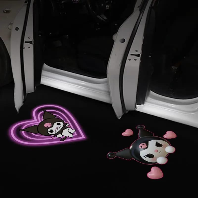 Sanrio Proiettore per auto Luce di benvenuto Sensore di luce ambientale Luce per porta Hd Cartoon Hello Kitty Accessori decorativi per auto