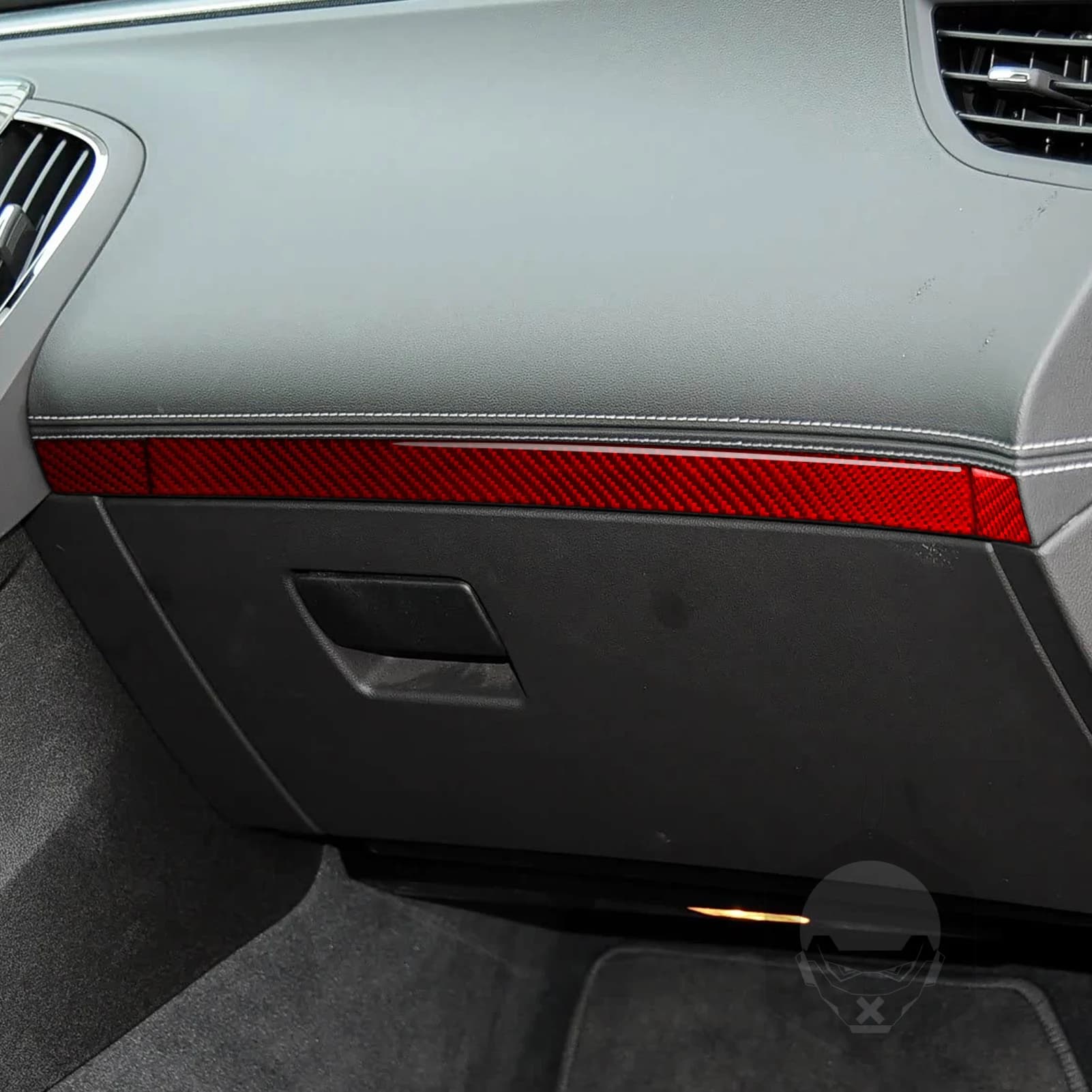 Per Buick Lacrosse CX CXL CXS 2010-2013 Rosso In Fibra di Carbonio Co-pilota Cruscotto Cruscotto Strisce di Rivestimento Accessori Auto adesivo