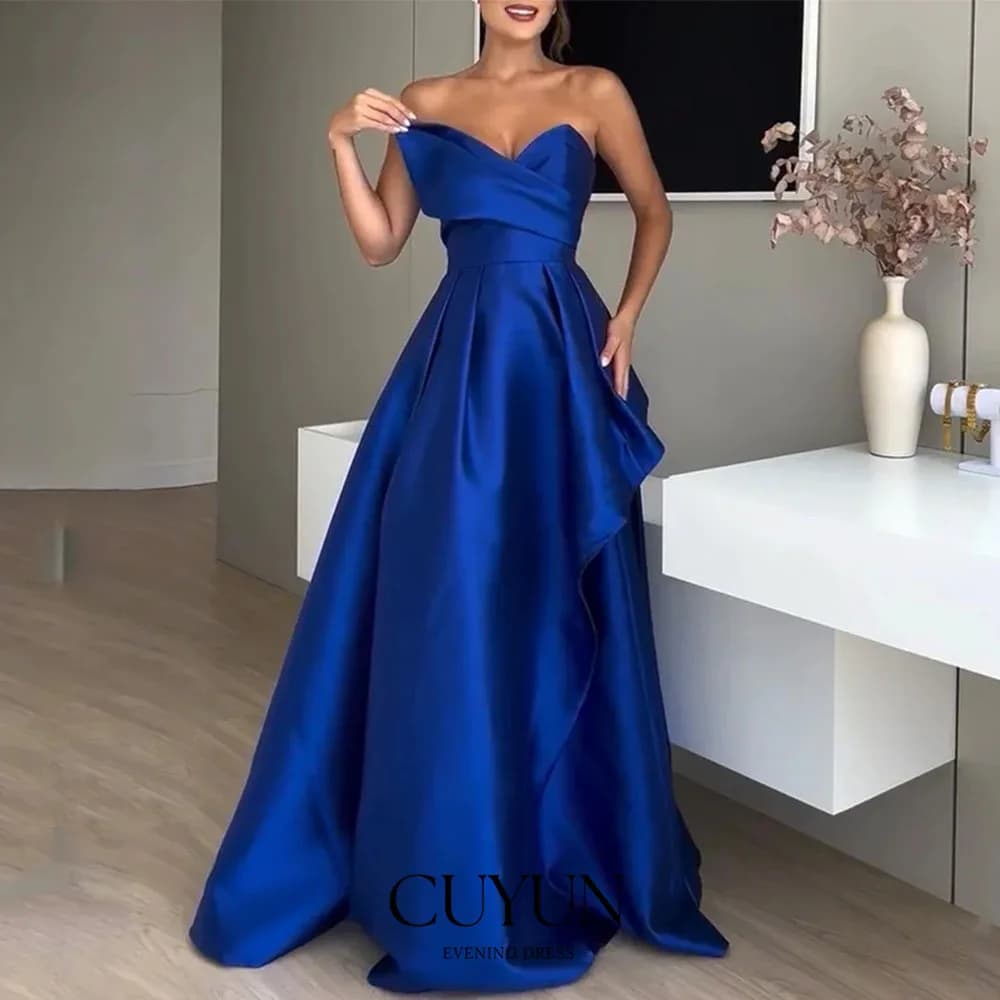 CUYUN Abiti da sera personalizzati con macchie una linea Abiti da sera con scollo a V Abiti da cerimonia da sera in raso blu royal per le donne