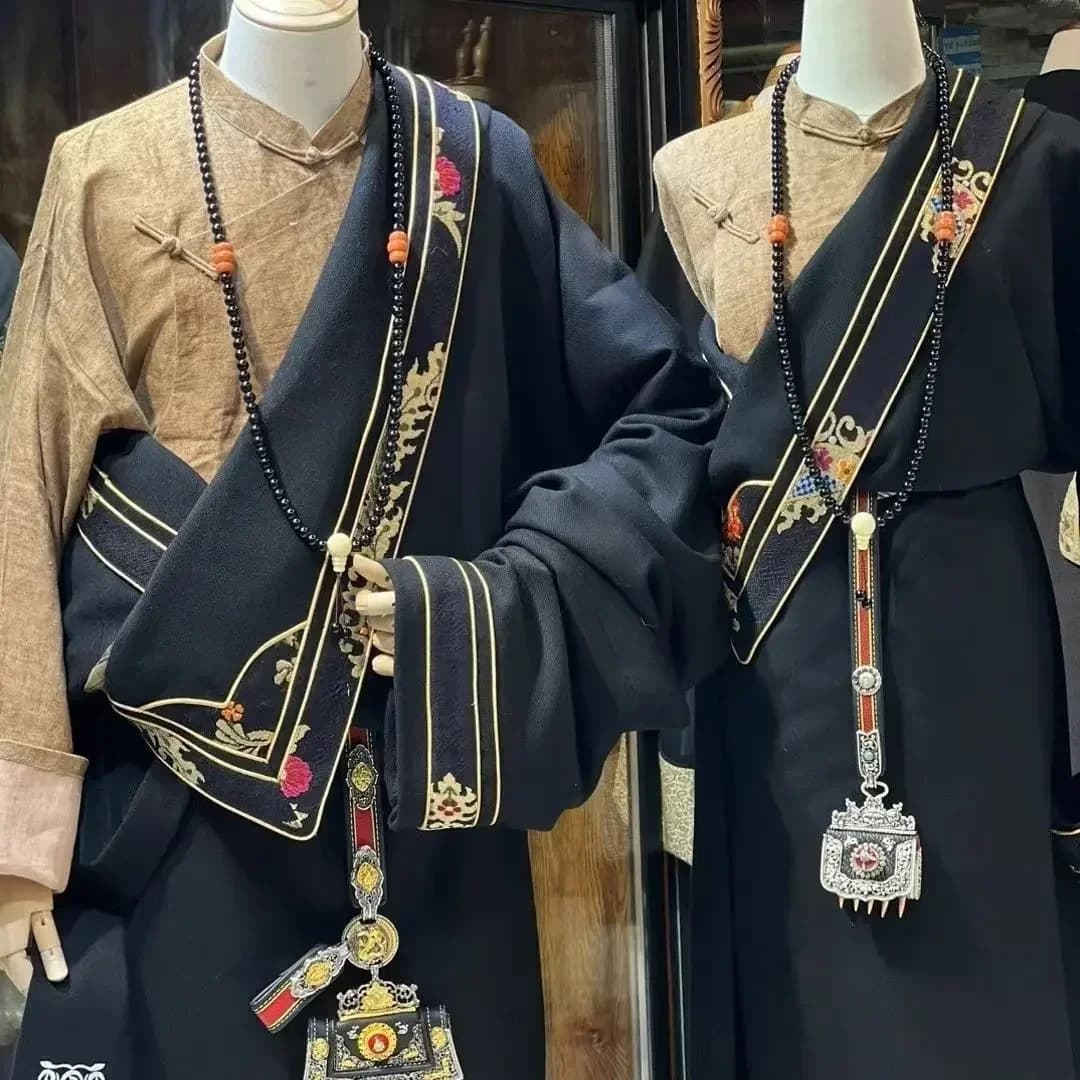 2026 new couple Tibetan robes men and women ethnic style