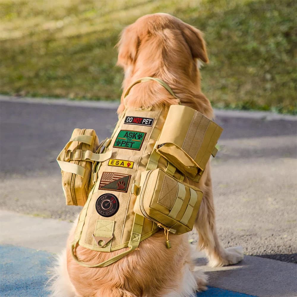 Pettorina tattica per cani di grandi dimensioni con tasche Gilet per animali Pettorine militari con manico Servizio senza tirare Cani Walking Training Escursionismo