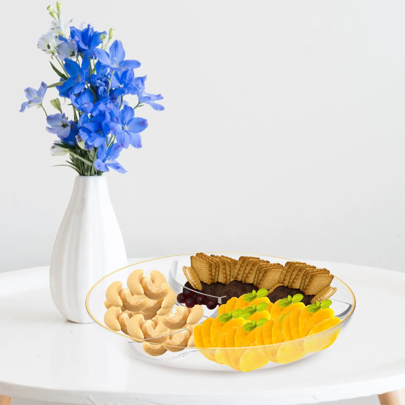 Three-Grid Thickened Pet Fruit Plate Snack Serving Tray for Desserts Cakes Cupcakes Dried Fruit Candy Home Decor Party Supply
