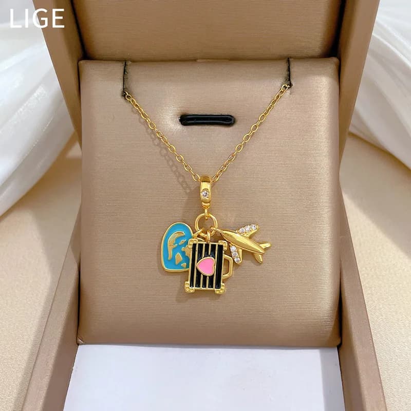 [Titanium Steel] Dropping Oil Love Aircraft Fashion Light Luxury Temperament Gorgeous Diamond Necklace Women's All-match Clavicl