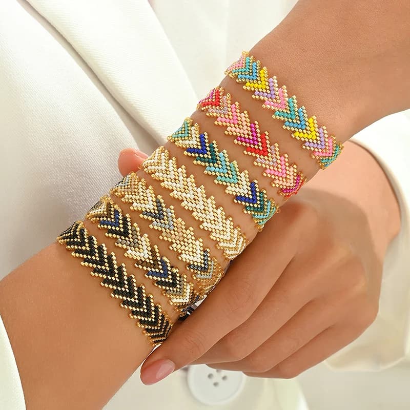ZHONGVI Multi Color Dainty Arrow Series Gioielli fatti a mano alla moda Hawaii BOHO Braccialetti con perline alla moda Regali per lei