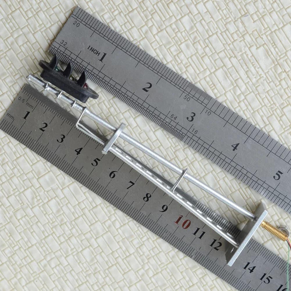 Nuovissimo segnale completo O scala LED modello di luce treno ferroviario argento con segnali a vite per 12 V CC a 16 V CC