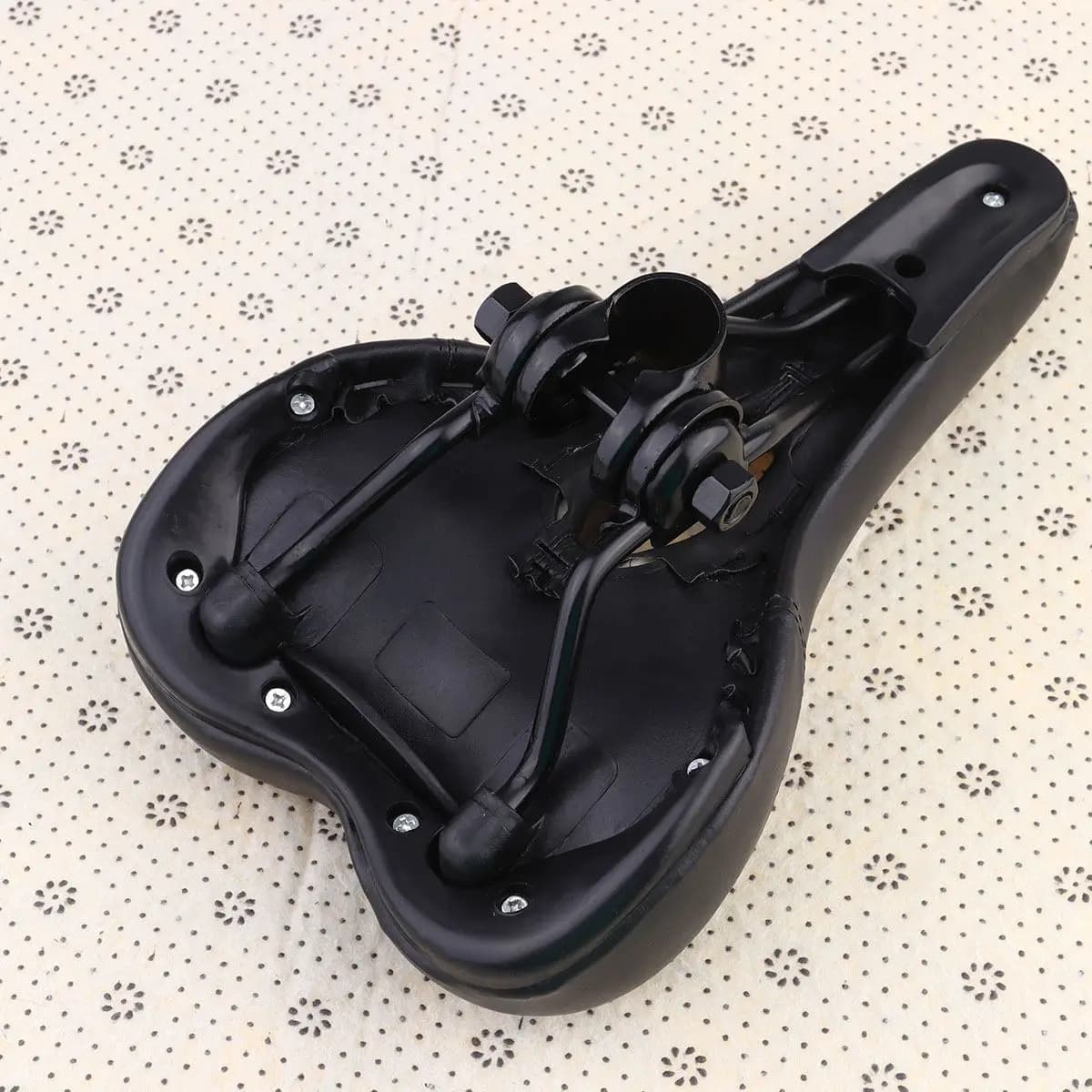 1 pezzo di comoda sella per mountain bike, ispessita, traspirante, ammortizzante, cuscino ergonomico per bicicletta, colore nero