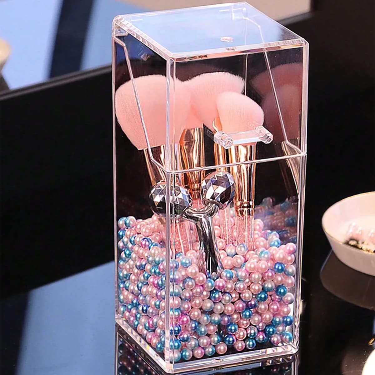 1 piece makeup organizer, transparent makeup brush box, bucket to store makeup, pen box and pencils