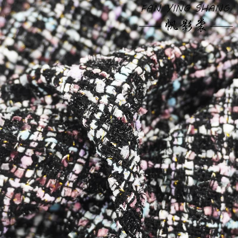 Tessuto Tweed Elegante a Quadri Neri 2025 per Cappotti e Abiti, Materiale per Cucito e Alta Moda