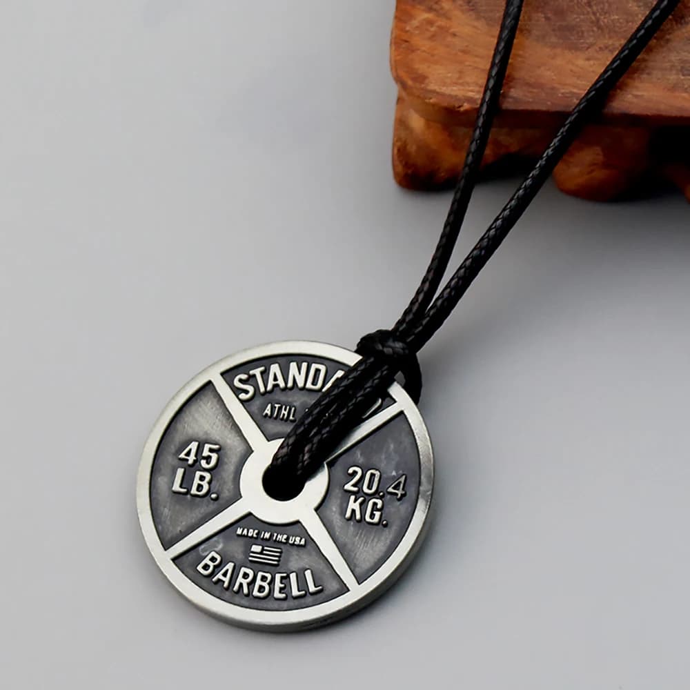 Collana Unica Color Argento Antico con Ciondolo a Forma di Piastra Pesi da 45LB, Bilanciere e Manubrio, Gioielli da Palestra per Uomo e Donna, Regali
