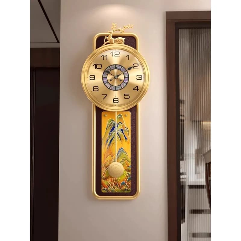 Orologio da parete in ottone massiccio martellato a mano, orologio di lusso moderno in stile cinese, arredamento artigianale per il soggiorno dell'atrio per villa di lusso