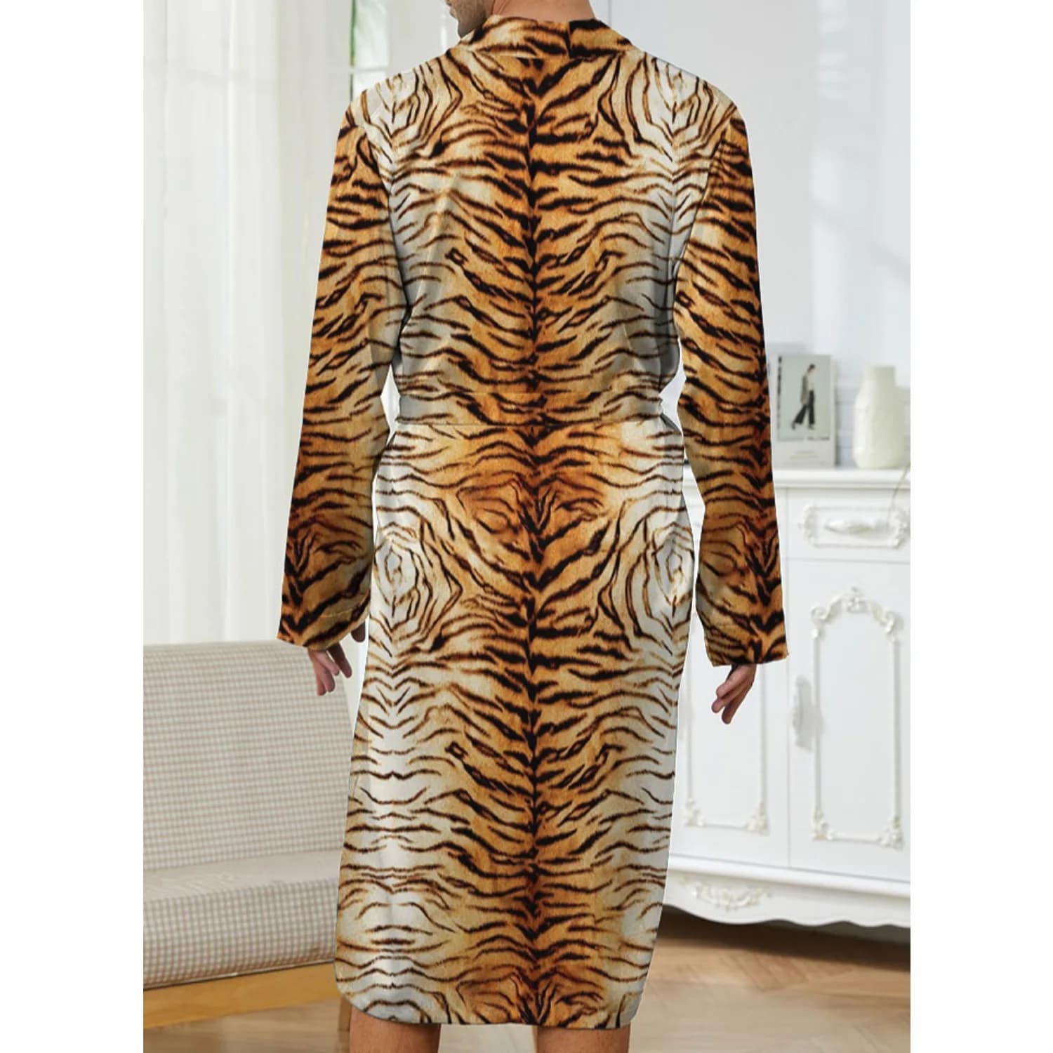 Men's bathrobe with digital print with tiger stripe element, suitable for men's clothes for leisure and home entertainment, quick drying.